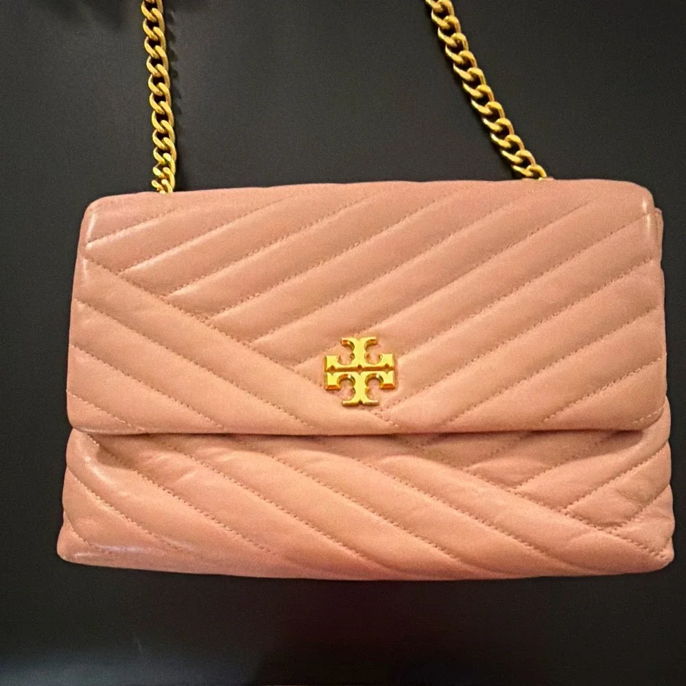 Tory Burch Pink Medium Kira Shoulder Bag Chevron Quilted Gold Chain Convertible